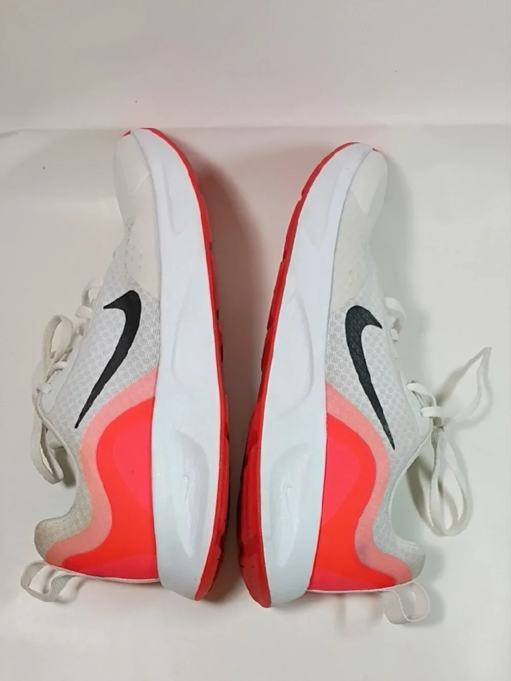 Nike breathable white